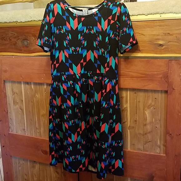 Lularoe 2x Amelia - Picture 2 of 3